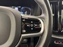 Volvo XC60 Recharge T6 AWD R-Design | Achteruitrijcamera | Apple Carplay/Android Auto | Cruise control adaptief | Panoramadak | Voorverwarmingsinstallatie |