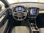 Volvo XC40 T4 Recharge R-Design Expression | Achteruitrijcamera | Trekhaak | Apple Carplay/Android Auto | Cruise control adaptief | Parkeersensor voor | Dodehoekdetectie |