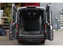 Ford Transit 350 2.0 TDCI 165pk aut. L3H2 Limited RWD | Trekhaak | 3500kg Trekgewicht | Adaptieve Cruise Control | Achteruitrijcamera | Android Auto/Apple CarPlay | Stoelverwarming