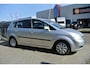 Toyota Corolla Verso 1.8 VVT-i Sol 7p. airco automaat apk 11-04-2026 inruil mogelijk nap