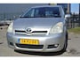 Toyota Corolla Verso 1.8 VVT-i Sol 7p. airco automaat apk 11-04-2026 inruil mogelijk nap