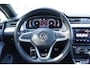 Volkswagen Passat Variant 2.0 TSI Elegance Business R | Dynaudio | Camera | Panoramadak | Adaptieve cruise control | Carplay | Stoelverwarming | Trekhaak | LED |