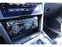 Volkswagen Passat Variant 2.0 TSI Elegance Business R | Dynaudio | Camera | Panoramadak | Adaptieve cruise control | Carplay | Stoelverwarming | Trekhaak | LED |