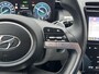 Hyundai Tucson 1.6 T-GDI PHEV 265pk Premium Sky 4WD Automaat / Trekgewicht 1.350 kg / Elektrisch Glazen schuif- en kanteldak / Elektrische achterklep / Camera 360° / Apple Carplay & Android Auto / Stuur- en stoelverwarming voor en achter / Stoelverkoeling / Krell Soundsystem / Adaptieve Cruise Control / Parkeersensoren voor en achter / Keyless Entry / Ski-luik