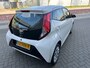 Toyota Aygo 1.0 VVT-i x-play*2 EIGNAAR*CAMERA*NAVI*Carplay*AIRCO*APK*NAP*ISOFIX