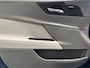 Jaguar XE 2.0 PORTFOLIO LEDER NAVIGATIE CRUISE CONTROL GLAZEN SCHUIF/KANTELDAK KEYLESS GO RIJSTROOKSENSOREN ACHTERUITRIJCAMERA AFN. TREKHAAK ZEER MOOI !! Brgl