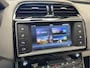 Jaguar XE 2.0 PORTFOLIO LEDER NAVIGATIE CRUISE CONTROL GLAZEN SCHUIF/KANTELDAK KEYLESS GO RIJSTROOKSENSOREN ACHTERUITRIJCAMERA AFN. TREKHAAK ZEER MOOI !! Brgl