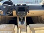 Volkswagen Jetta 2.0 FSI Comfortline, AUTOMAAT, lederen bekleding, climatronic, cruisecontrol, trekhaak, pdc, goed onderhouden en nette auto afkomstig van de 2e eigenaar !