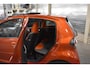Toyota Aygo 1.0 VVT-i Dynamic Orange + Schuifdak|Bluetooth|Airco|LM Velgen|