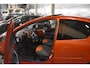 Toyota Aygo 1.0 VVT-i Dynamic Orange + Schuifdak|Bluetooth|Airco|LM Velgen|