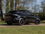 Aston Martin DBX 550 4.0 V8 | Panoramadak | 360 cam | Premium Audio | Onyx Black | Carbon interior