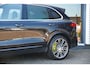 Porsche Cayenne 3.0 S E-Hybrid Panoramadak Luchtvering Camera BOSE Keyless 21”LM