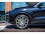 Porsche Cayenne 3.0 S E-Hybrid Panoramadak Luchtvering Camera BOSE Keyless 21”LM