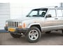 Jeep Cherokee 4.0i 60th Anniversary XJ Cruise Stoelverw. Leer 4X4 Sperdifferentieel Trekhaak