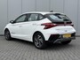 Hyundai i20 1.0 T-GDI Comfort Smart / Navigatie / Dodehoekdetectie / Achteruitrijcamera / Elek. Ramen Voor + Achter / Facelift /