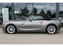 BMW Z4 Roadster 2.2i 6-cilinder 99216KM! YOUNGTIMER!