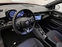 Alfa Romeo Junior SUV Ibrida Speciale Hybrid 136 pk Automaat | Navigatie | Achteruitrijcamera | Voorstoelen Verwarmd | Matrix LED Koplampen | Elektrische Achterklep met Sensor | Keyless Entry/Start | Dodehoek Detectie | Adaptieve Cruise Control | 18" Lichtmetalen Velgen | Apple Carplay/Android Auto |
