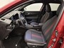 Alfa Romeo Junior SUV Ibrida Speciale Hybrid 136 pk Automaat | Navigatie | Achteruitrijcamera | Voorstoelen Verwarmd | Matrix LED Koplampen | Elektrische Achterklep met Sensor | Keyless Entry/Start | Dodehoek Detectie | Adaptieve Cruise Control | 18" Lichtmetalen Velgen | Apple Carplay/Android Auto |