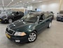 Skoda Octavia Combi 1.6 FSI Elegance / DEALER ONDERHOUDEN / AUTOMAAT / NAP