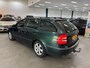 Skoda Octavia Combi 1.6 FSI Elegance / DEALER ONDERHOUDEN / AUTOMAAT / NAP