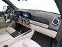 Mercedes-Benz EQB 250+ Business Solution Luxury 71 kWh Accu | Panorama - Schuifdak | Trekhaak Wegklapbaar | Distronic Cruise Control | Memorystoelen | Burmester Surround Sound | Apple Carplay & Android Auto