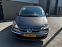 Peugeot 807 2.0 HDiF SR