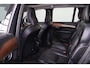Volvo XC90 T5 250pk AWD Inscription - Panoramisch schuif-/kanteldak - Head up display - Nappaleder - Elektr. verstelbare voorstoelen met geheugen, verwarming, ventilatie & massage - Standkachel - Trekhaak semi elektr. inklapbaar - DAB - IntelliSafe Assist & Surround - Full LED verlichting met bochtenverlichting - Verwarmbaar stuurwiel - Stoelverwarming buitenste zitplaatsen 2e zitrij - Parkeensensoren voor & achter - Parkeercamera achter - Keyless - 20' LMV - Smartphone integratie