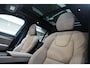 Volvo XC90 T8 Plug-in hybrid AWD Ultra Dark 455pk Bright Dusk | 22" 20-Spoke Black Diamond Cut | Cardamom Nappa Leder incl Ventilatie | Luchtvering met FOUR-C |