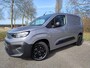 Citroën Berlingo L1 1.5 BlueHDi 130pk EAT8 AUTOMAAT | Houten afwerking laadruimte | Multimedia | Apple Carplay | Android Auto | NAVI | Achteruitrijcamera | Parkeersensoren achter | Bestuurdersstoel comfort | Keyless Entry | Climate control | 16 inch zwarte velgen | Trekhaak voorbereiding
