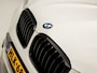 BMW X3 xDrive30e M Sport 293Pk Automaat (APPLE CARPLAY, M PAKKET, GROOT NAVI, SFEERVERLICHTING, KEYLESS, LEDEREN SPORTSTOELEN, GETINT GLAS, CAMERA, NIEUWE APK, NIEUWSTAAT)