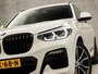 BMW X3 xDrive30e M Sport 293Pk Automaat (APPLE CARPLAY, M PAKKET, GROOT NAVI, SFEERVERLICHTING, KEYLESS, LEDEREN SPORTSTOELEN, GETINT GLAS, CAMERA, NIEUWE APK, NIEUWSTAAT)