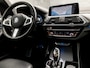 BMW X3 xDrive30e M Sport 293Pk Automaat (APPLE CARPLAY, M PAKKET, GROOT NAVI, SFEERVERLICHTING, KEYLESS, LEDEREN SPORTSTOELEN, GETINT GLAS, CAMERA, NIEUWE APK, NIEUWSTAAT)