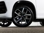Volkswagen Tayron R-Line-Edition 1.5 150 pk eTSI | LED Matrix | Headup display | 360 camera | Stoel verwarming |