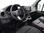 Mercedes-Benz Sprinter 319 L2H2 RWD SELECT Automaat Distronic | Led verlichting | Smartphone integratie pakket | 270° Deuren | 3500 KG Trekgewicht |