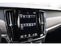 Volvo V90 Twin Engine T8 AWD Inscription | Adaptieve Cruise Control | Trekhaak | Stuur/Stoel/Voorruitverwarming | Elekt. verst. stoelen + geheugen |