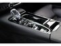 Volvo V90 Twin Engine T8 AWD Inscription | Adaptieve Cruise Control | Trekhaak | Stuur/Stoel/Voorruitverwarming | Elekt. verst. stoelen + geheugen |
