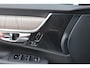 Volvo V90 Twin Engine T8 AWD Inscription | Adaptieve Cruise Control | Trekhaak | Stuur/Stoel/Voorruitverwarming | Elekt. verst. stoelen + geheugen |