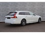 Volvo V90 Twin Engine T8 AWD Inscription | Adaptieve Cruise Control | Trekhaak | Stuur/Stoel/Voorruitverwarming | Elekt. verst. stoelen + geheugen |