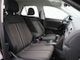 Volkswagen T-Roc 1.5 TSI Style Business 150 PK | Automaat | Airco | Navigatie | Apple Carplay | Adaptieve Cruise Control | Lane Assist | Achteruitrijcamera | Parkeersensoren voor- en achter | Elektrische achterklep |
