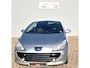 Peugeot 307 CC 2.0-16V met nieuwe apk tot 05-02-2026, climate control, stoel-verwarming, lm velgen ,vol leder