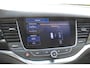 Opel Astra Sports Tourer 1.2-110pk Elegance. Ruime, sportieve, luxe en degelijke gezinswagen ! Autm. airco, stoel- en stuurwiel verw., LED verl., camera, parkeersens. v+a, metallic lak, LM wielen, Apple carplay/Android auto, navigatie, telefoonvoorb., cruise cntrl etc.