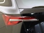 Skoda Karoq 1.0 TSI Business Edition | Panoramadak | Trekhaak | Stoel- en stuurwielverwarming | Keyless | Navigatie | Achteruitrijcamera | Achterbank verwarmd |