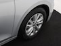 Skoda Octavia Combi 1.5 TSI MHEV Business Edition | Achteruitrijcamera | Stoel- en stuurwielverwarming | Keyless | Navigatie | Elektrische achterklep | Elektrisch inklapbare buitenspiegels | Sfeerverlichting | Adaptieve cruise control |