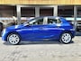 Opel Corsa 1.2 Edition blauw, weinig KM!