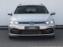 Volkswagen Golf Variant 1.5 eTSI R-Line 150pk DSG | LED Matrix | Navigatie | Climate control | Adaptive Cruise control | 18'' LM | Winterpakket |
