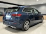 Mercedes-Benz B-klasse 180 AMG // Panoramadak // Camera // Carplay // Elek. Achterklep // Cruise Control // Parkeersensoren