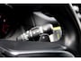 Jaguar XF 2.0t 250 PK Chequered Flag Aut8 | Stoelverwarming | Keyless Entry | Camera | DAB | Leder | Android Auto/Apple Carplay | Alcantara Hemel | Navigatie Pro |