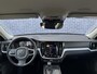 Volvo V60 2.0 D4 Momentum Pro | Navigatie | Adaptieve Cruise Controle | BLIS | Standkachel | Stoel & Stuur Verwarming | Keyless |