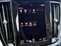 Volvo V60 2.0 D4 Momentum Pro | Navigatie | Adaptieve Cruise Controle | BLIS | Standkachel | Stoel & Stuur Verwarming | Keyless |
