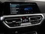 BMW 3-Serie Touring 330e M Sport Shadow | Panoramadak | Trekhaak | Harman/Kardon | Zondag Open!